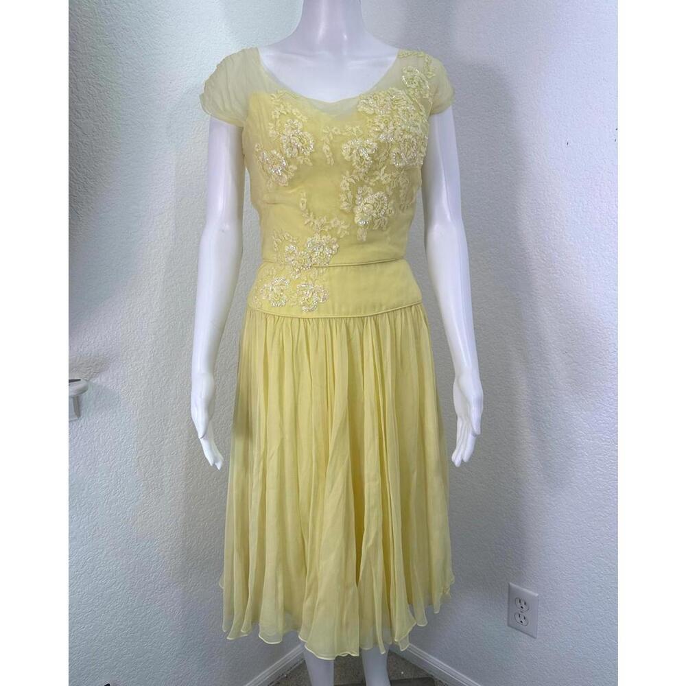 Vtg 1950s Peggy Hunt Small Party Dress Yellow Silk Sequins Fit & Flare Feminine